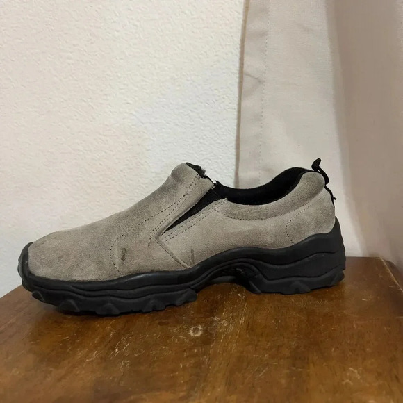 ITASCA Searay Suede‎ Slip On Comfort Walking Mens Shoes Sz 9 Tan Cushion Stretch - Picture 6 of 9